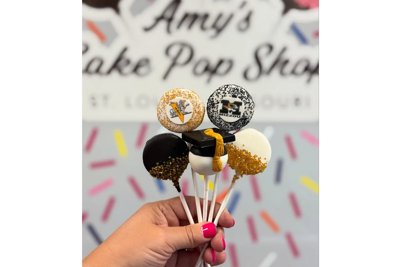 Amy's Cake Pop Shop/Alibi Cookies photo 4